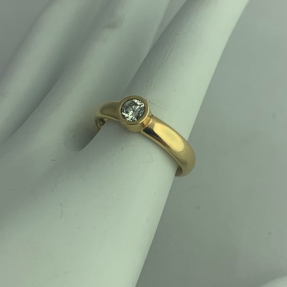 14k Yellow Gold Diamond Ring